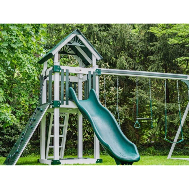 Base Camp 44 Vinyl Playset in white or green